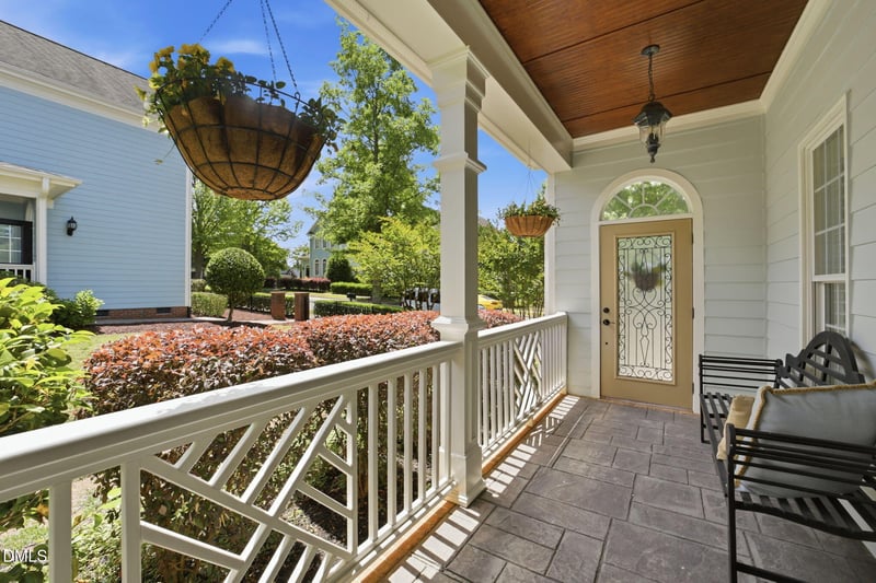 1612 Green Oaks Pw, Holly Springs, NC 27540