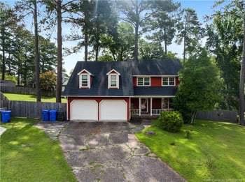 1612 Hennessy Pl, Fayetteville, NC 28303