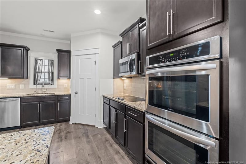 1612 Lizzie Lou Ct, Hope Mills, NC 28348