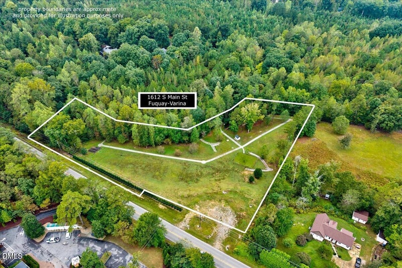 1612 Main St, Fuquay Varina, NC 27526