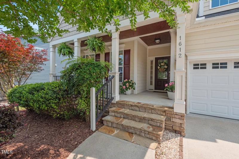 1612 Old Bramble Ln, Fuquay Varina, NC 27526