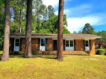 1612 Rogers Dr, Fayetteville, NC 28303