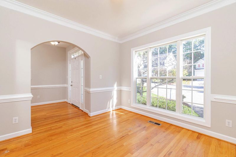 1612 Royal Red Trl, Apex, NC 27502