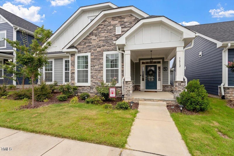 1612 Sandy Prairie Dr, Wendell, NC 27591