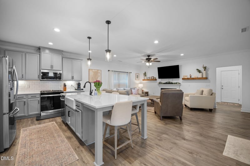 1612 Sandy Prairie Dr, Wendell, NC 27591