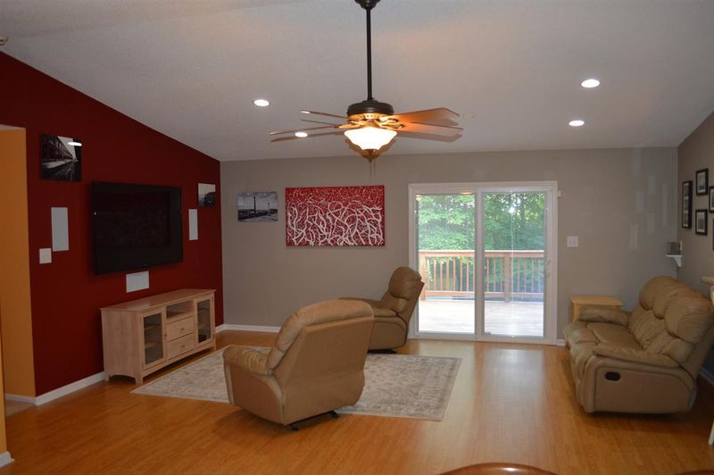 1613 Bramble Dr, Durham, NC 27712