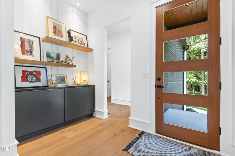1613 Bruce Cir, Raleigh, NC 27603
