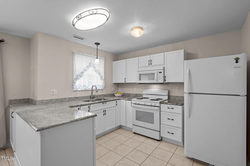 1613 Bulon Dr, Cary, NC 27518