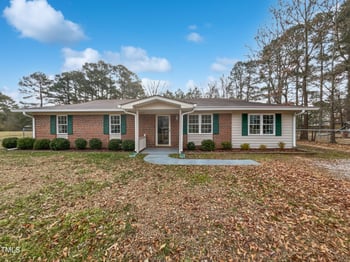 1613 Cameron Dr, Wake Forest, NC 27587