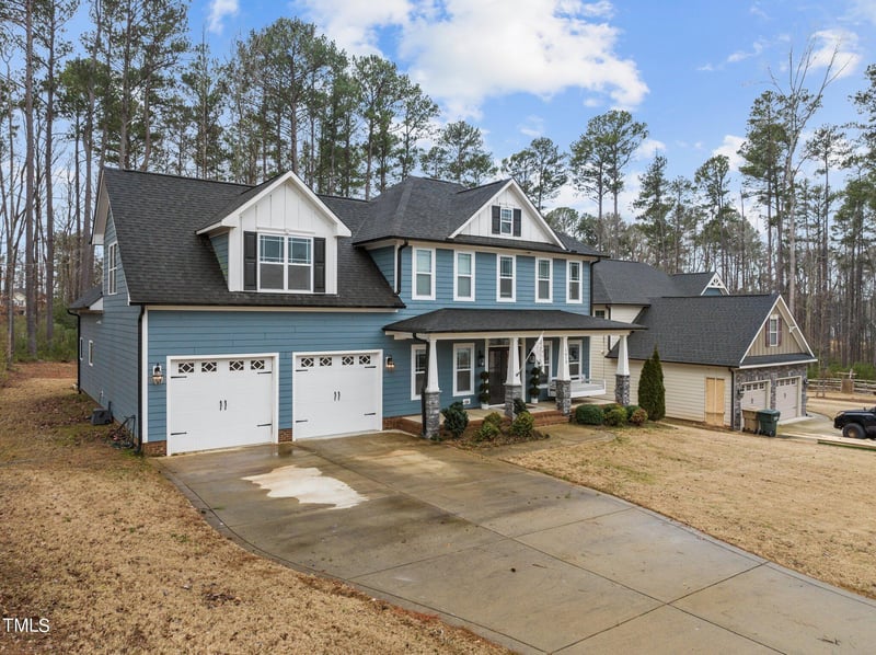 1613 Dail Dr, Raleigh, NC 27603