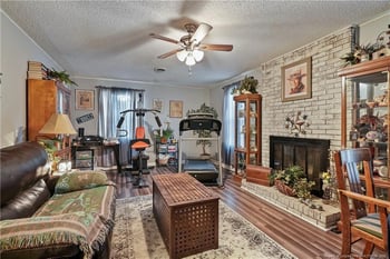 1613 Morehead Ave, Fayetteville, NC 28303