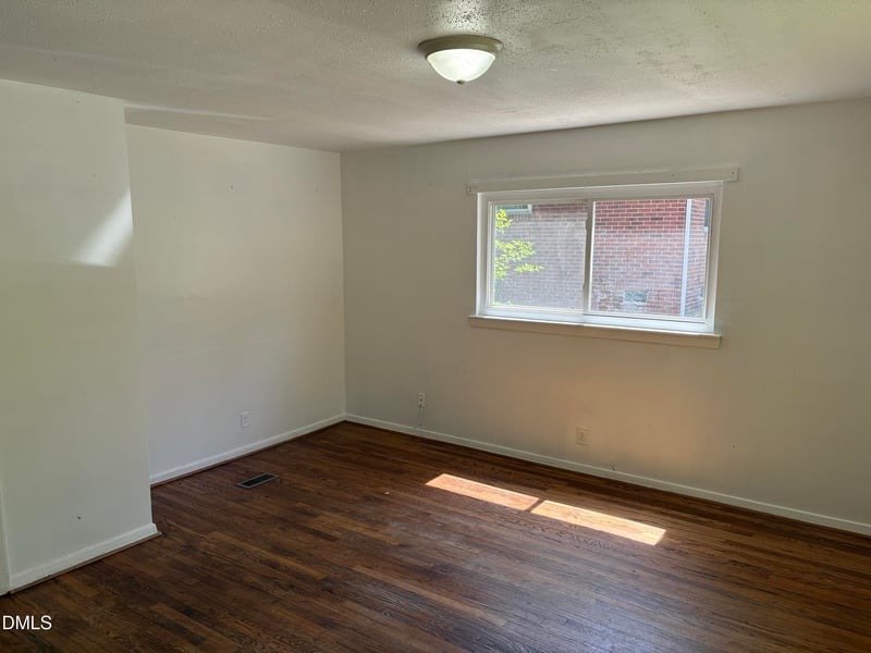 1614 Alcott St, Durham, NC 27701