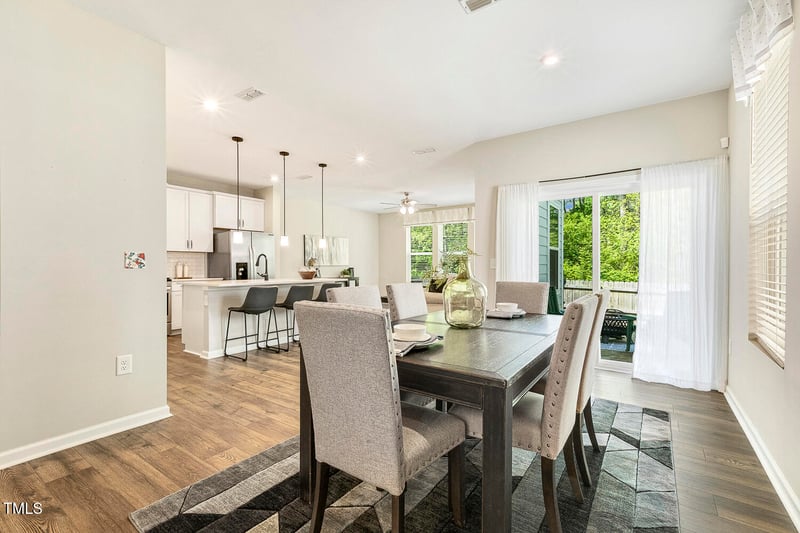 1614 Brussels Dr, Apex, NC 27502