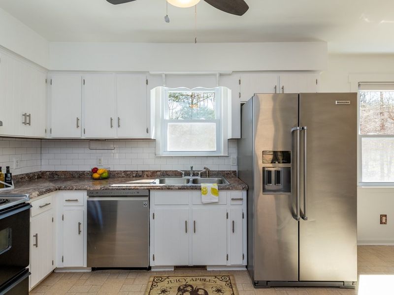 1614 Cranston Rd, Garner, NC 27529