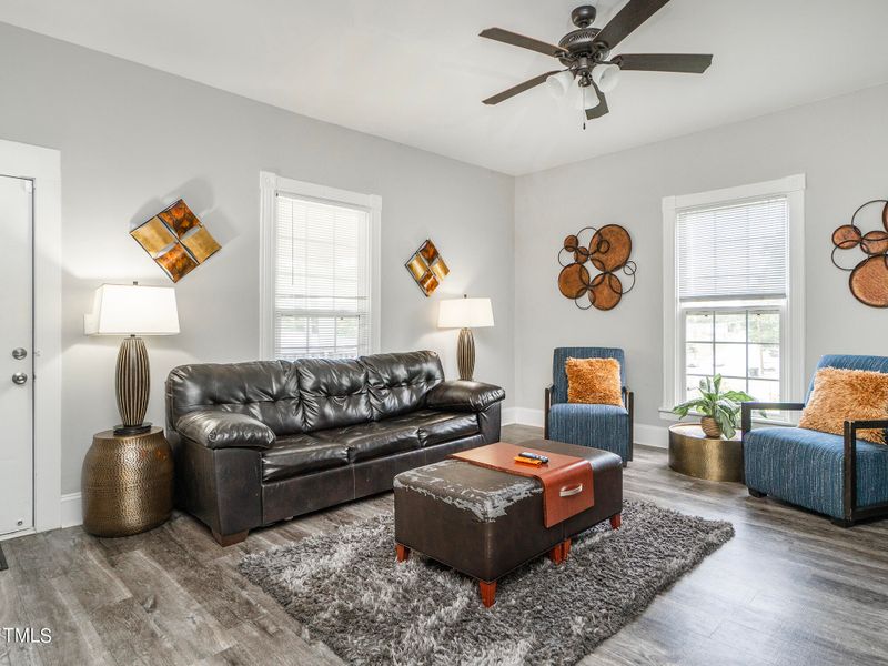 1614 Maple Ave, Burlington, NC 27215