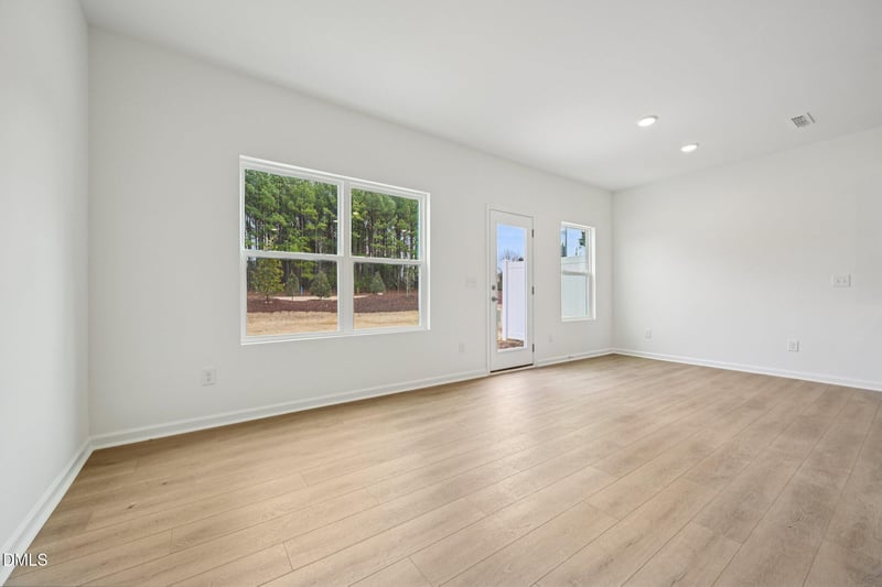 1614 Mirth Ct, Rolesville, NC 27571