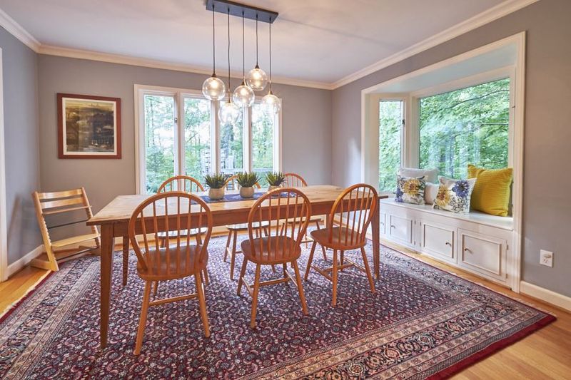 1614 Pinecrest Rd, Durham, NC 27705