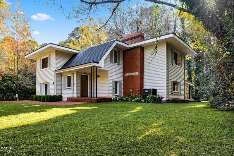 1615 Carbonton Rd, Sanford, NC 27330