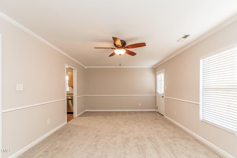 1615 Great Bend Dr, Durham, NC 27704