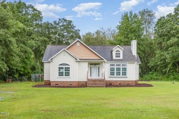 1615 Juniper Church Rd, Four Oaks, NC 27524