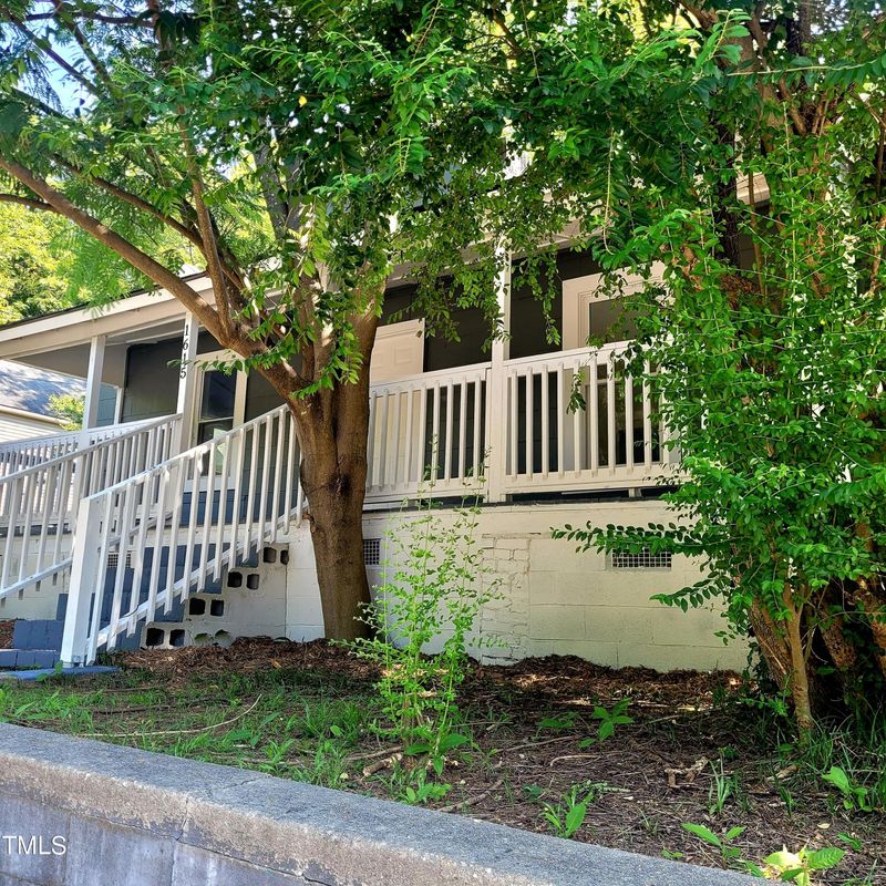 1615 Poole Rd, Raleigh, NC 27610
