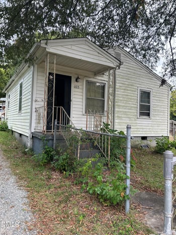 1615 Preston St, Burlington, NC 27217