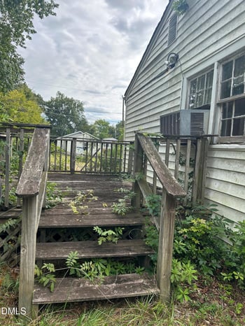 1615 Preston St, Burlington, NC 27217
