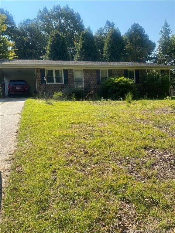 1615 Prosperity Dr, Sanford, NC 27332