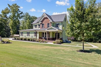 1616 Bowling Rd, Fuquay Varina, NC 27526