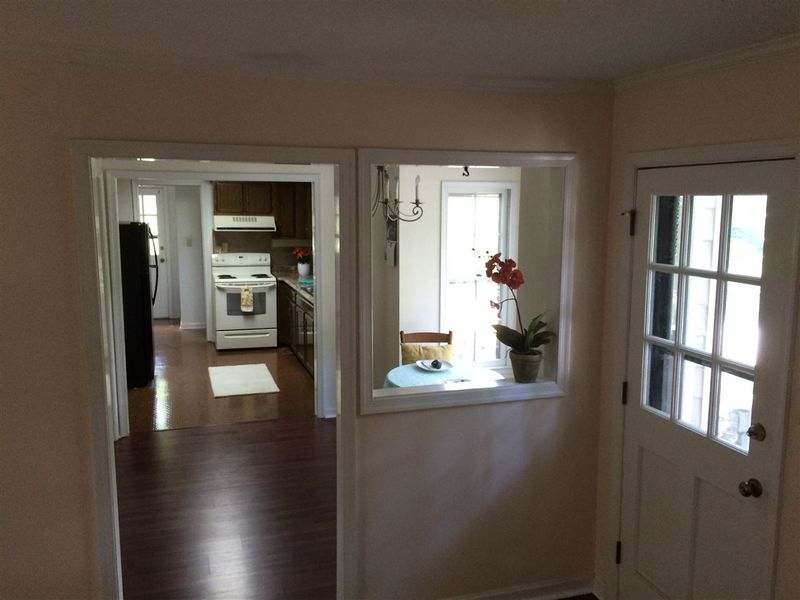 1616 Bramble Dr, Durham, NC 27712