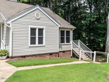 1616 Claiborne Ct, Raleigh, NC 27606