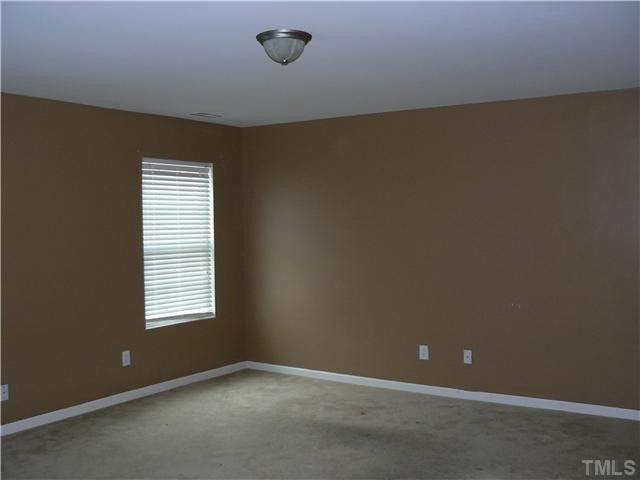 1616 Extine Ln, Raleigh, NC 27610