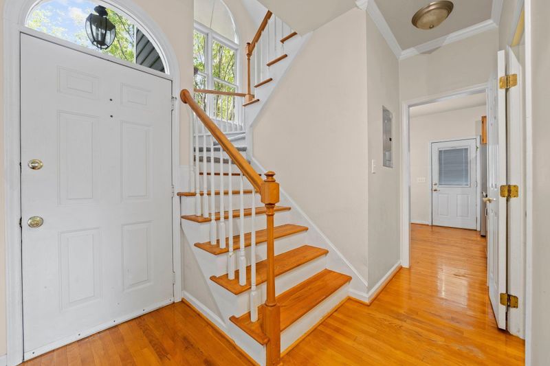 1616 Lethbridge Ct, Raleigh, NC 27606
