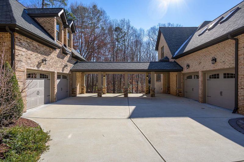 1616 Morning Mountain Rd, Raleigh, NC 27614