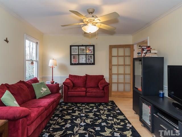 1616 Valley Rn, Durham, NC 27707