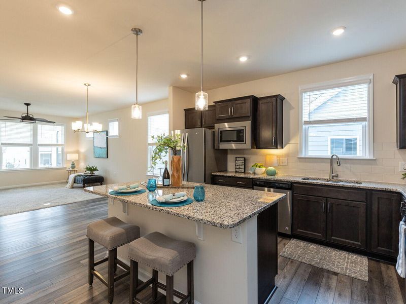 1616 White Admiral St, Fuquay Varina, NC 27526