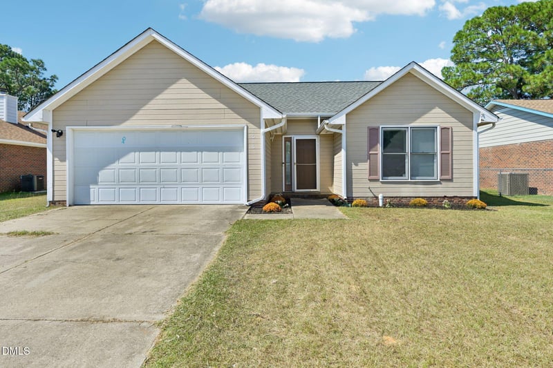 1616 Winnabow Dr, Fayetteville, NC 28304