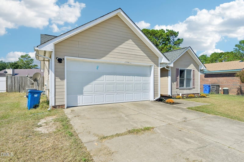 1616 Winnabow Dr, Fayetteville, NC 28304