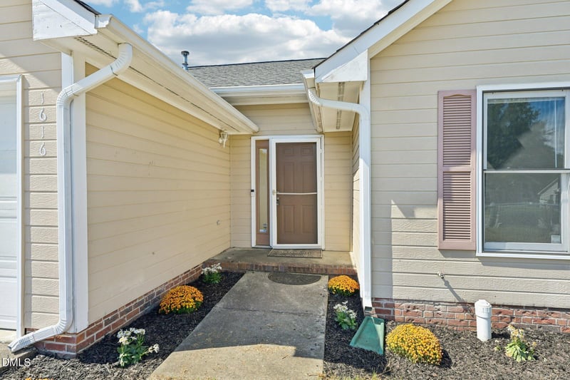 1616 Winnabow Dr, Fayetteville, NC 28304