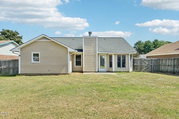 1616 Winnabow Dr, Fayetteville, NC 28304