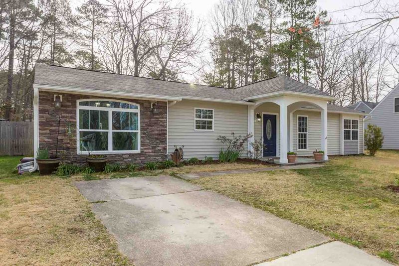 1617 Burnley Dr, Cary, NC 27511