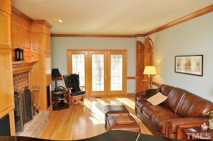 1617 Cheyenne Dr, Hillsborough, NC 27278