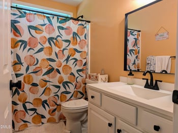 1617 Copper Cir, Mebane, NC 27302