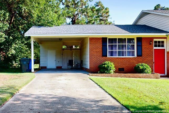 1617 Diplomat Dr, Fayetteville, NC 28304
