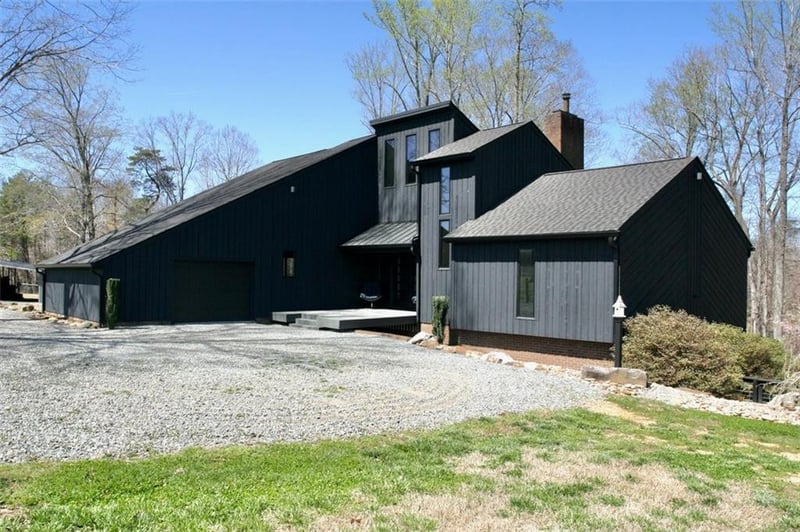 1617 Haystack Ln, Burlington, NC 27217