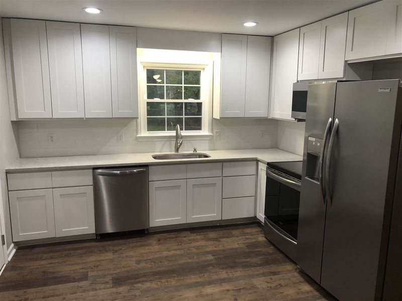 1617 Stacy Dr, Durham, NC 27712