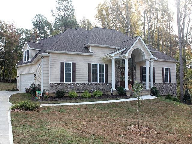 1618 Carriage Dr, Franklinton, NC 27587