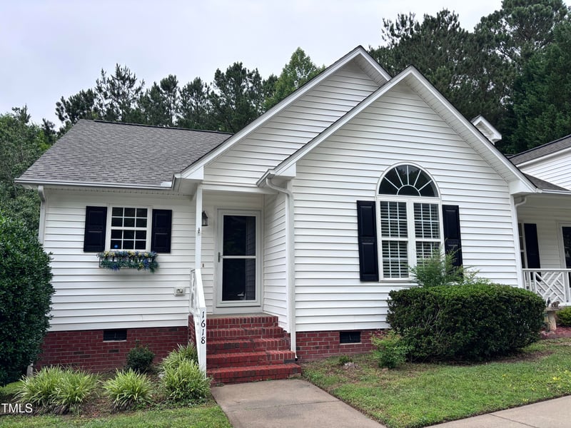 1618 Cotton Gin Dr, Clayton, NC 27527