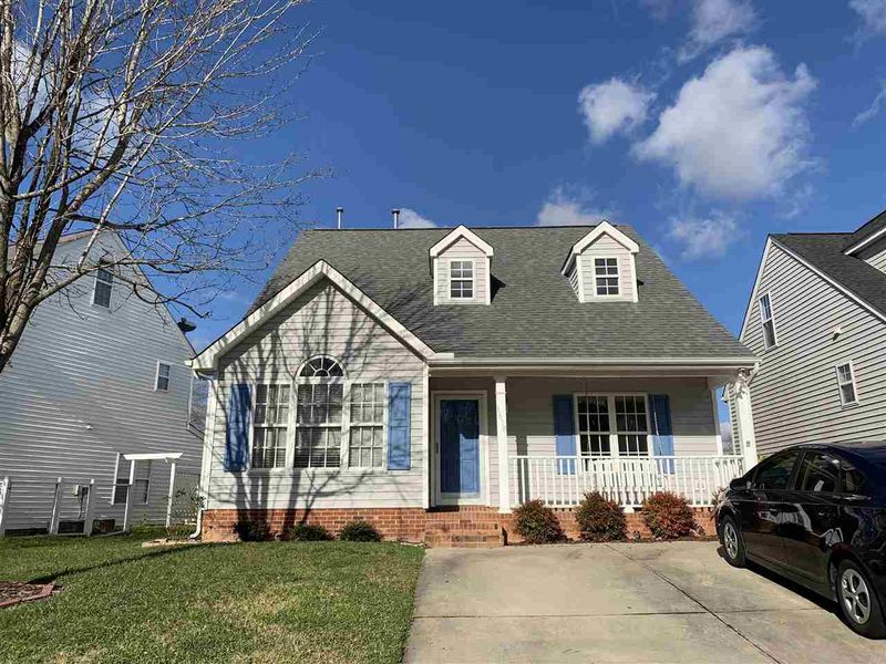 1618 Crag Burn Ln, Raleigh, NC 27604