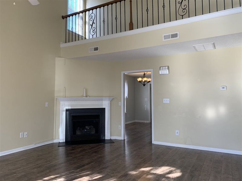 1618 Crag Burn Ln, Raleigh, NC 27604